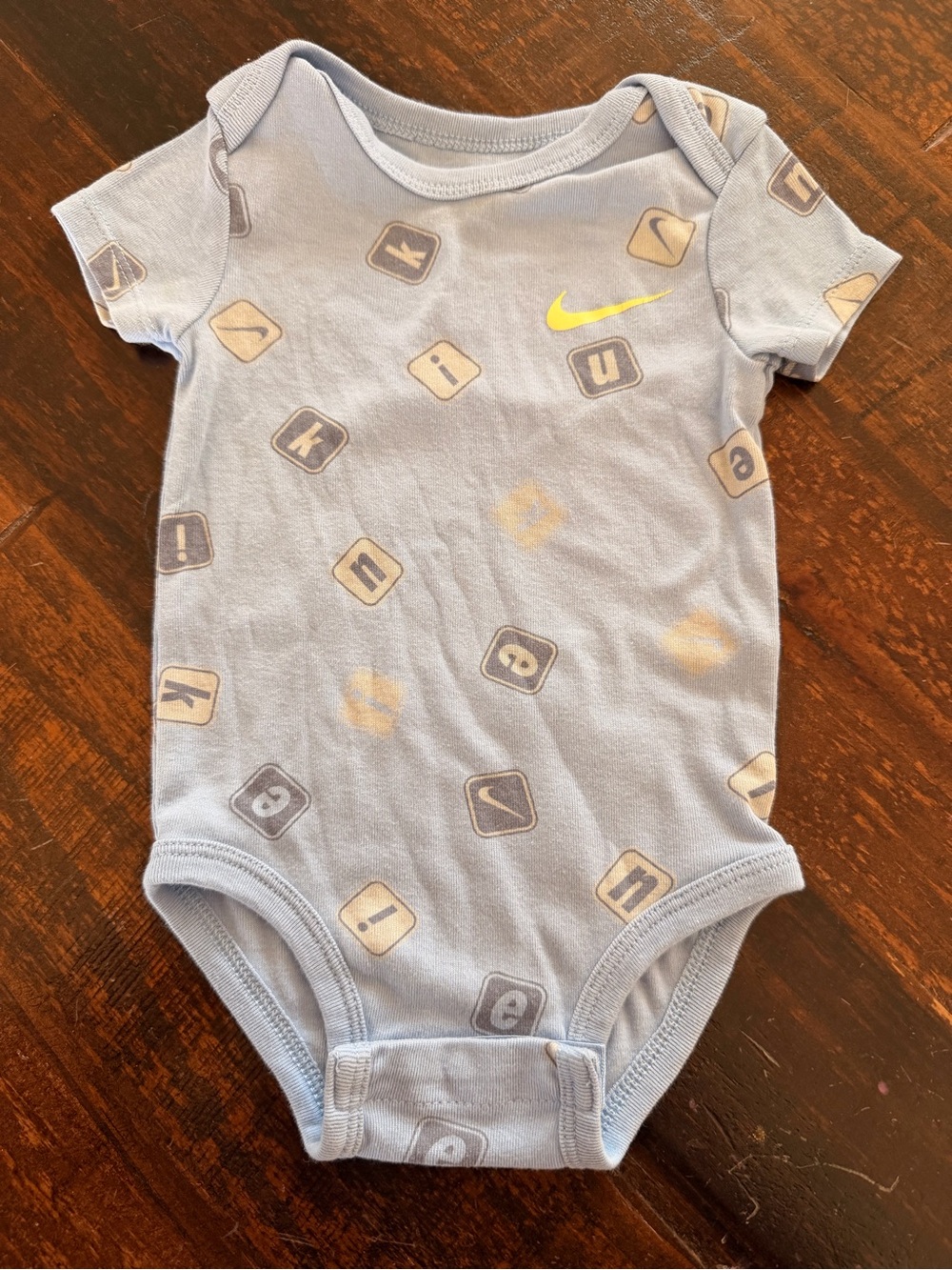 👚CLOSET CLEAN OUT SALE👖Nike Baby Blue Logo Short-Sleeve One-Piece 9M